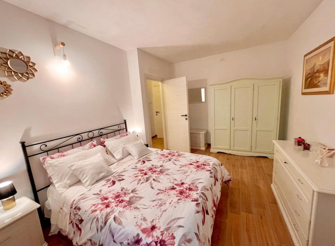 Agriturismo La Corte Del Sole Siena Eksteriør billede