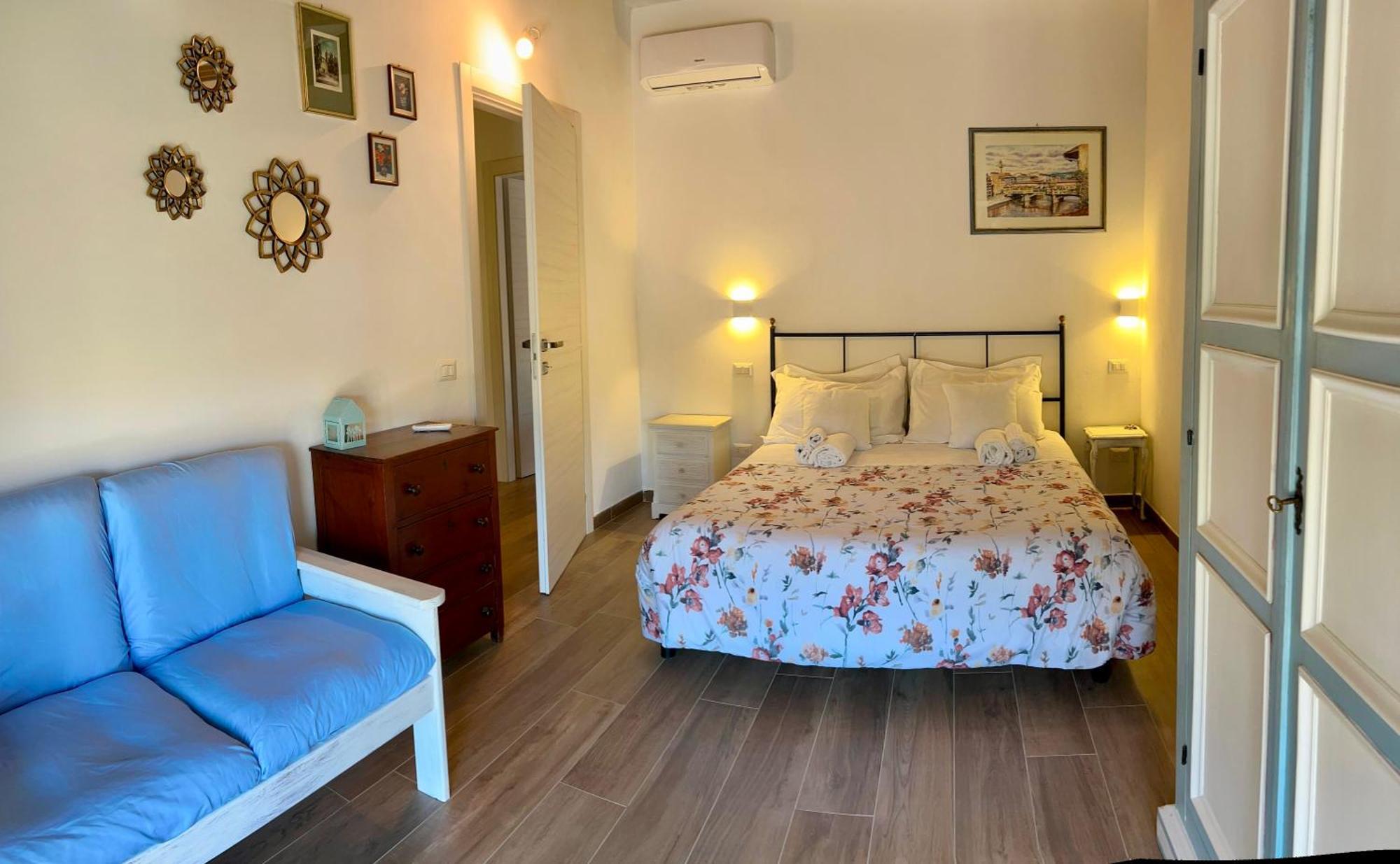 Agriturismo La Corte Del Sole Siena Eksteriør billede